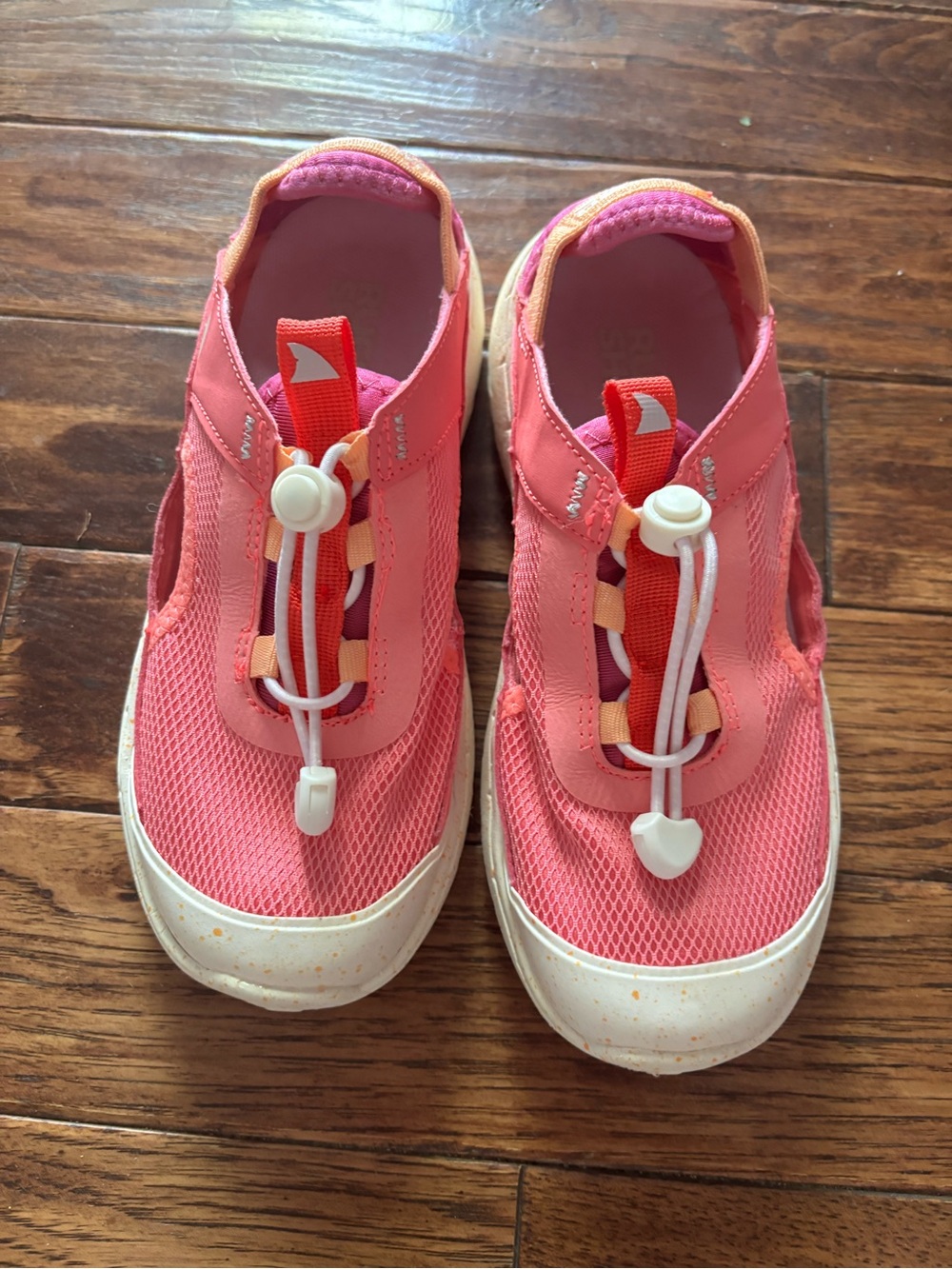 Rugged Shark Size 3 Big Girls Water Shoes Pink Sandals